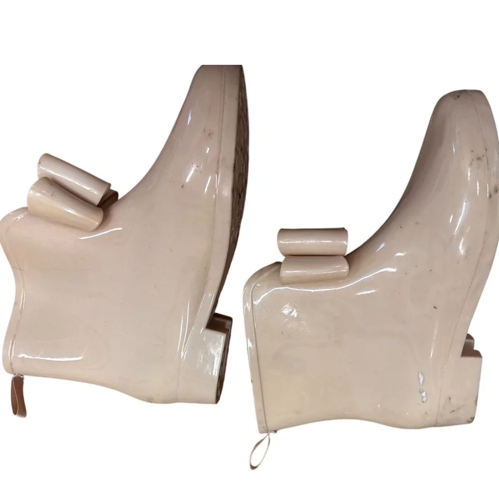 Capelli New York Girls Beige Bow Ankle Rain Boots Glossy Rubber Size 5-6.5